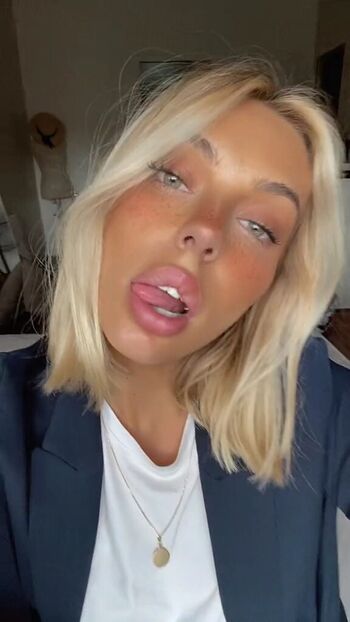 Full leaked Deborh fugere private onlyfans photo