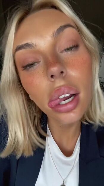 Full leaked Deborh fugere private onlyfans photo