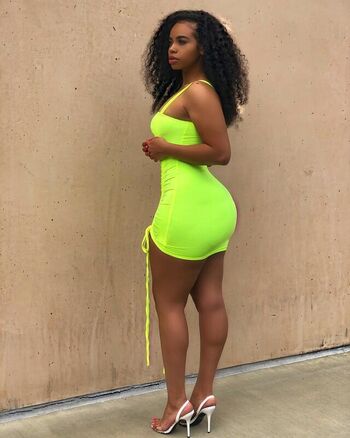 Full leaked Dee lanee private onlyfans photo