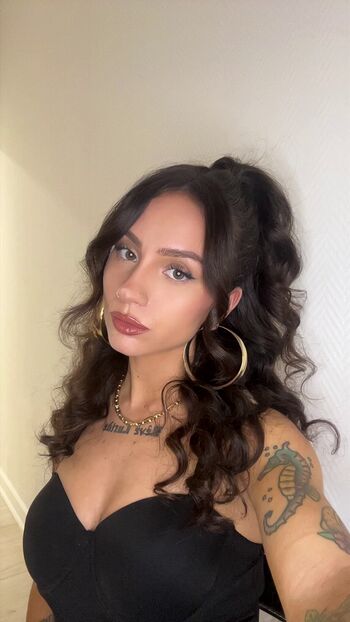 Full leaked Deeperse private onlyfans photo