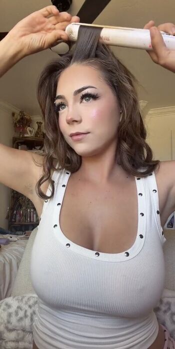 Full leaked Deeznailss private onlyfans photo