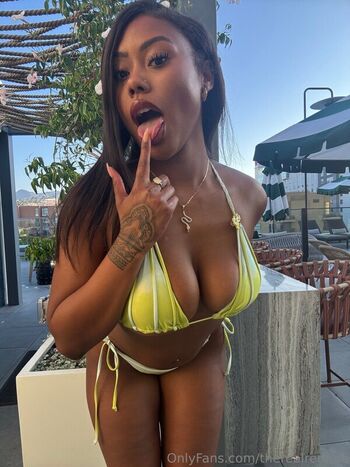 Full leaked Dejarennae page private onlyfans photo