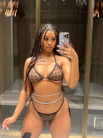 Full leaked Dejarennae private onlyfans photo