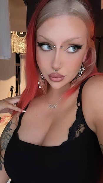 Full leaked Delicateweapon private onlyfans photo