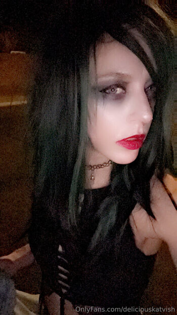 delicious_kat_vicious