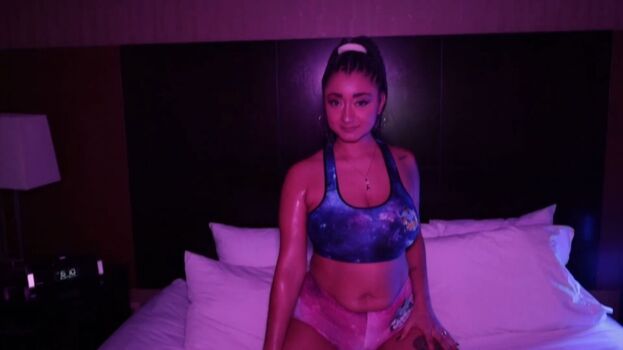 Full leaked Delilahmoon private onlyfans photo