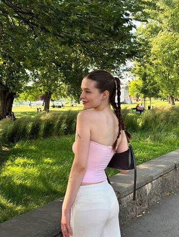 Full leaked Delya asmr private onlyfans photo