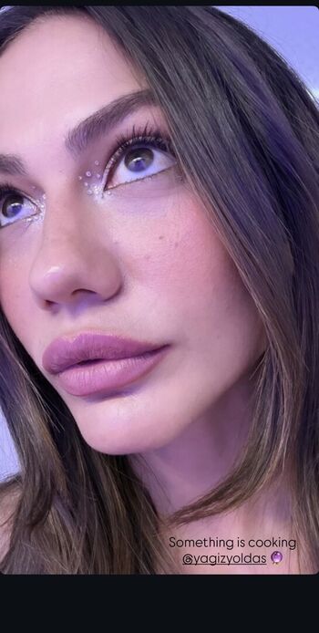 Full leaked Demet ozdemir private onlyfans photo