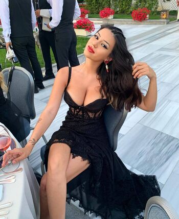 Full leaked Demet ozturk private onlyfans photo
