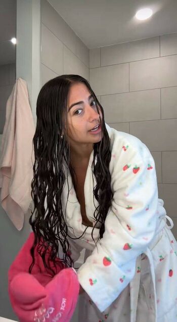 Full leaked Demetra dias page private onlyfans photo