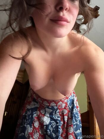 Full leaked Zoeneli / private onlyfans photo