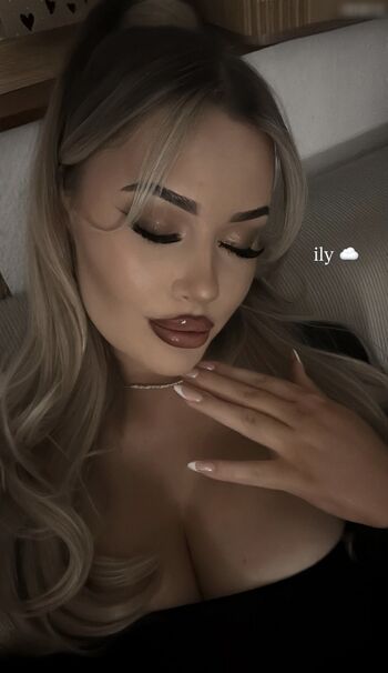Full leaked Denise mski private onlyfans photo