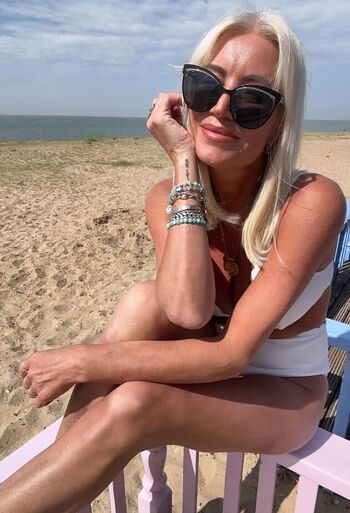 Full leaked Denise van outen page private onlyfans photo