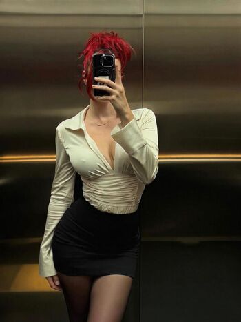 Full leaked Derya akarsu page private onlyfans photo