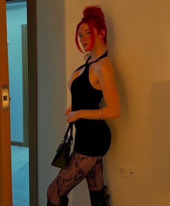 Derya Akarsu