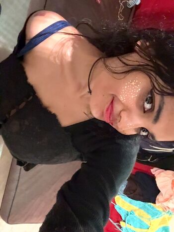 Full leaked Desiaurora private onlyfans photo
