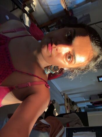 Full leaked Desiaurora private onlyfans photo