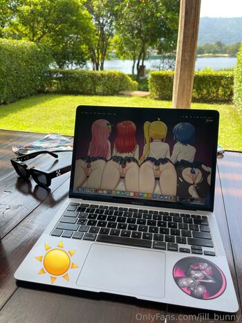 Full leaked Desker page private onlyfans photo