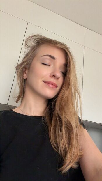 Full leaked Deujna private onlyfans photo