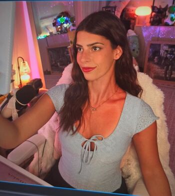 Full leaked Develique private onlyfans photo