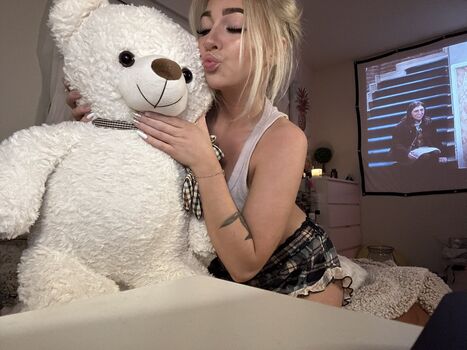 Full leaked Devereuxquinn private onlyfans photo