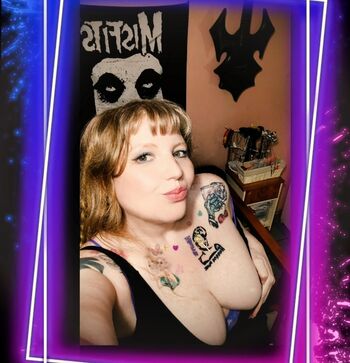 Full leaked Devil guitars private onlyfans photo