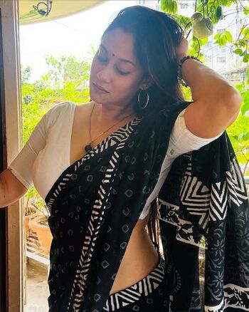 Full leaked Devina bose private onlyfans photo