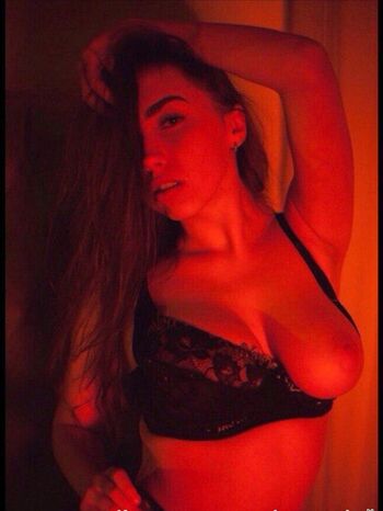 Full leaked Dia kravts royssdia private onlyfans photo