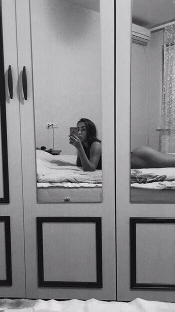 Full leaked Dia kravts royssdia private onlyfans photo