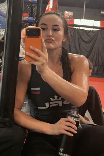 Full leaked Diana avsaragova page private onlyfans photo