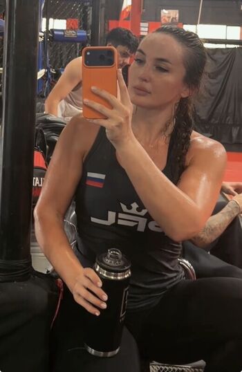 Full leaked Diana avsaragova page private onlyfans photo