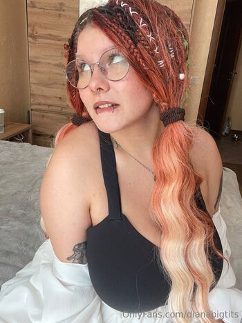 dianabigtits