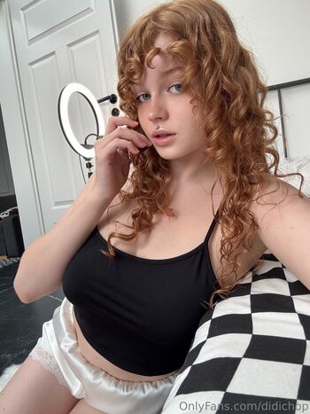 Full leaked Didichop page private onlyfans photo