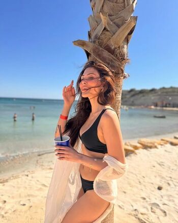 Full leaked Dilara aksyek private onlyfans photo