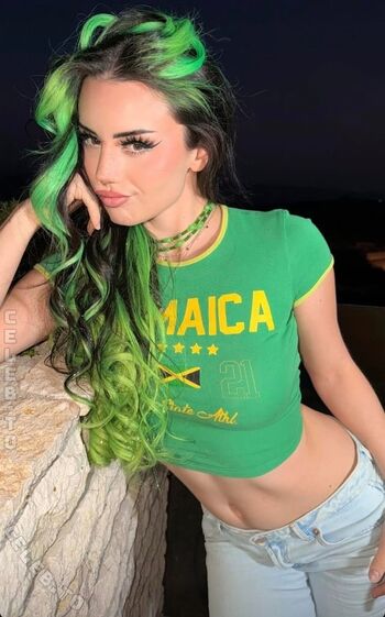 Full leaked Dilaraa page private onlyfans photo