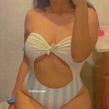 Full leaked Dirtyxngel private onlyfans photo