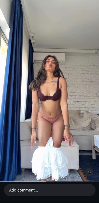 Full leaked Disha verma page private onlyfans photo