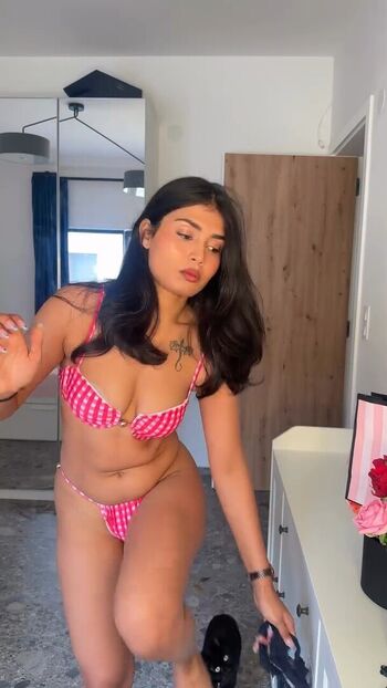 Full leaked Disha verma page private onlyfans photo