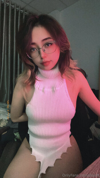 Full leaked Disleft private onlyfans photo