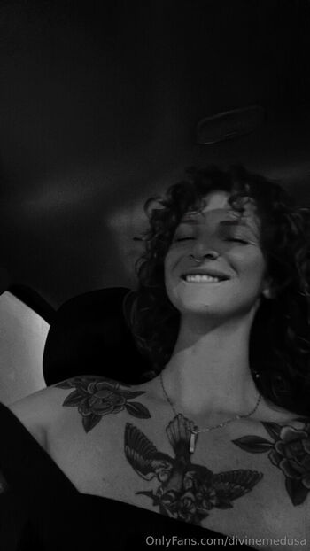 divinemedusa