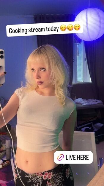 Full leaked Divvity private onlyfans photo