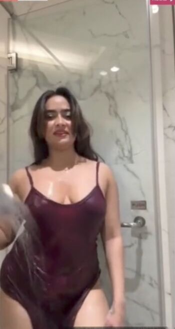 Full leaked Divya mistry private onlyfans photo