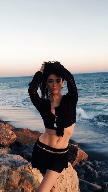 Full leaked Dixie d amelio private onlyfans photo
