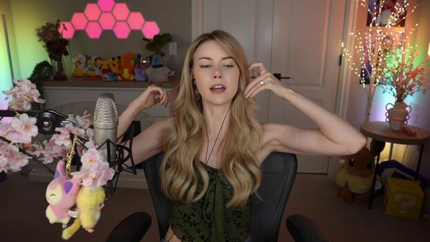 Full leaked Dizzykitten private onlyfans photo
