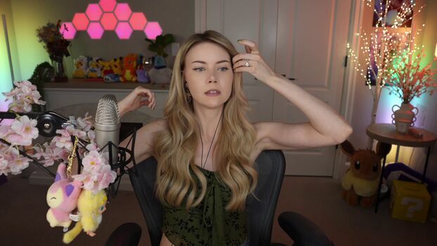Full leaked Dizzykitten private onlyfans photo