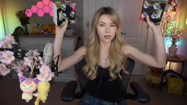Full leaked Dizzykitten private onlyfans photo