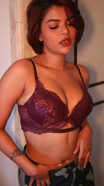 Full leaked Dj rhea private onlyfans photo
