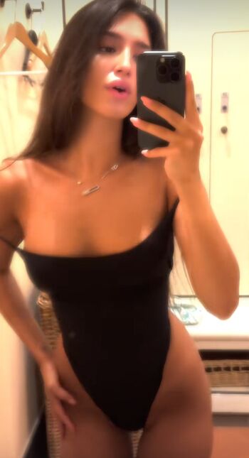 Full leaked Djina dzinovic private onlyfans photo