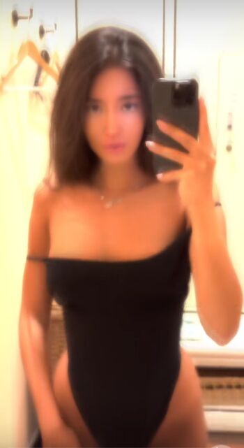 Full leaked Djina dzinovic private onlyfans photo