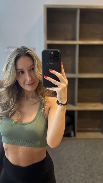 Full leaked Djmissshelton private onlyfans photo